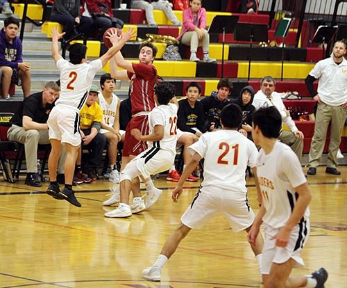 0208_ep_shocker basketball boys lake roosevelt 2
